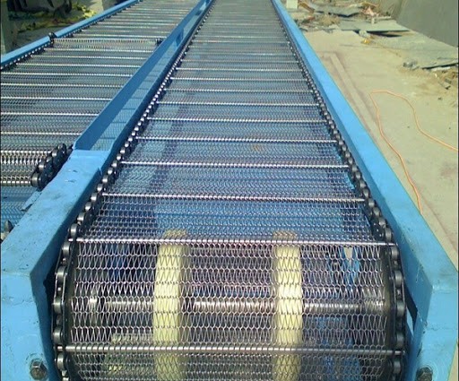 Vai trò và những ứng dụng của lưới inox trong ngành thủy sản